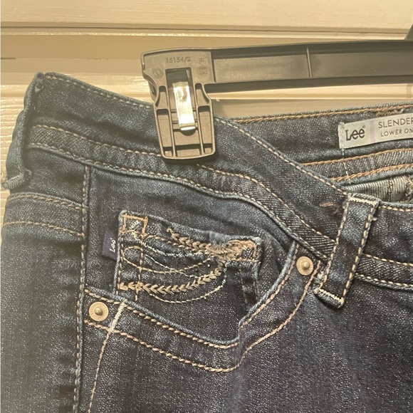 Lee Slender Secrets Jeans - Picture 3 of 6